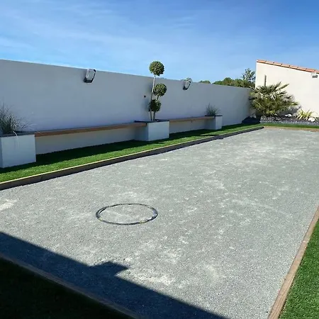 3 Chambres, Pour Ouvriers Ou Salaries 度假居